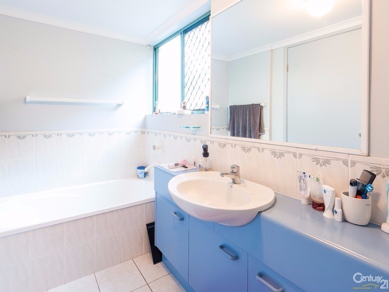 2/43 The Esplanade, Maroochydore QLD 4558