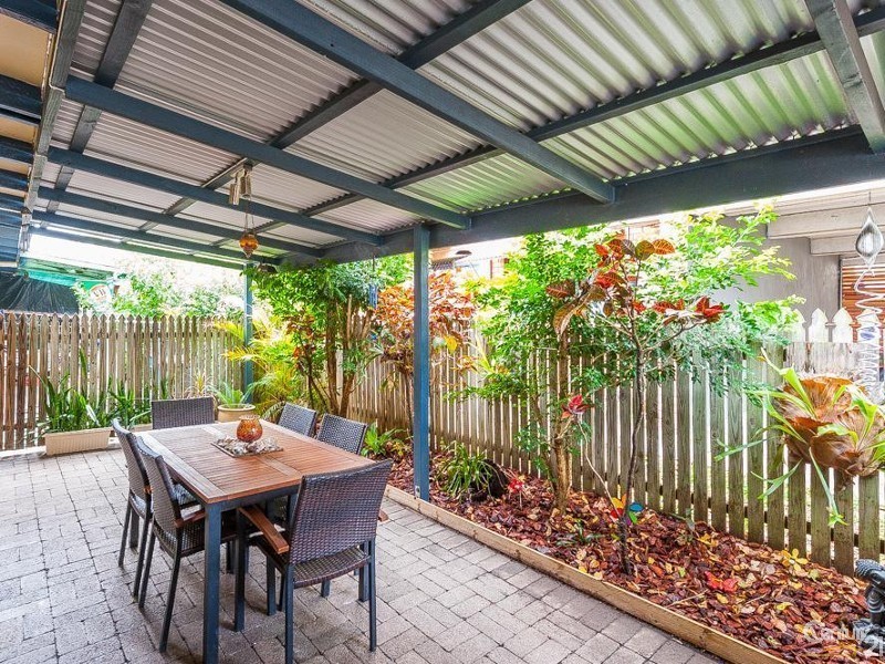 1/24 Hinley Avenue, Maroochydore QLD 4558