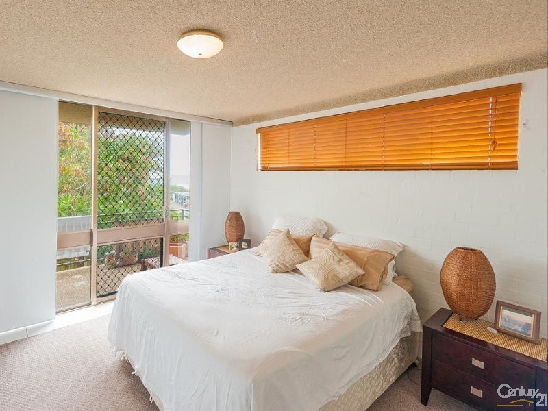 1/15 Mary Street, Alexandra Headland QLD 4572