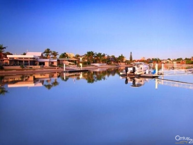 11 Yallanga Place, Mooloolaba QLD 4557