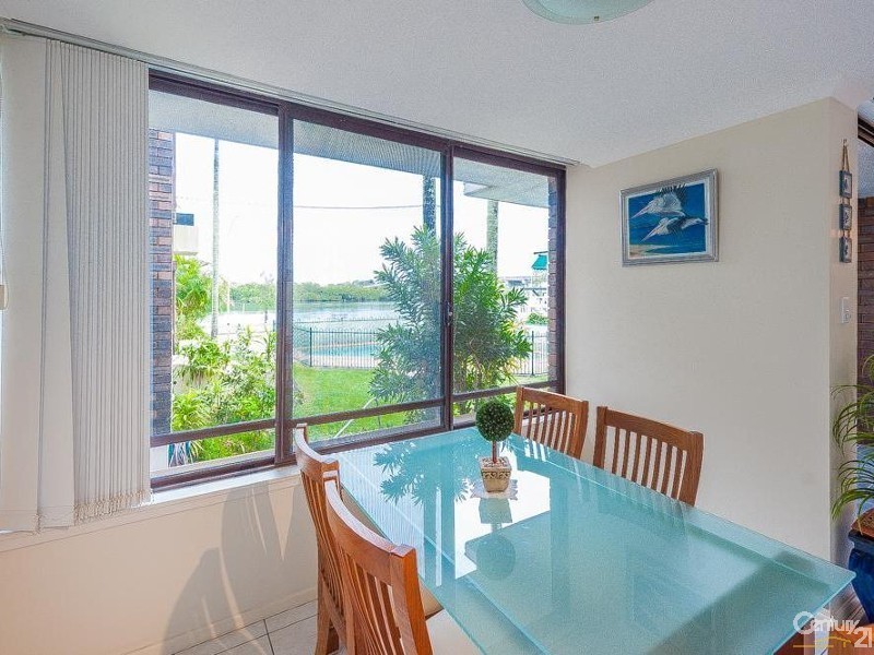 2/265 Bradman Avenue, Maroochydore QLD 4558