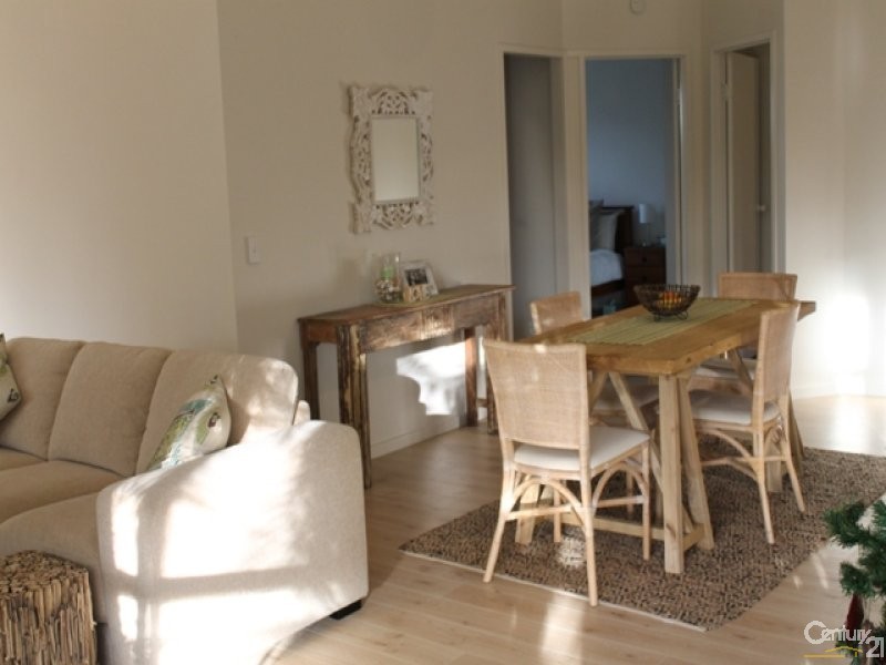 1/11 Melville Court, Mount Coolum QLD 4573