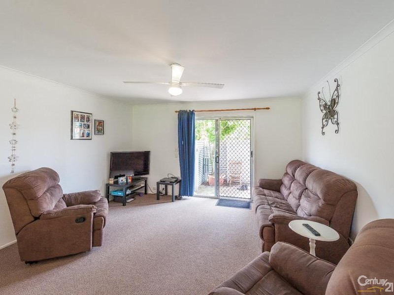 131 Amarina Avenue, Mooloolaba QLD 4557