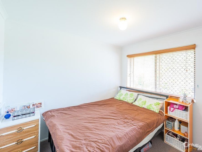 131 Amarina Avenue, Mooloolaba QLD 4557