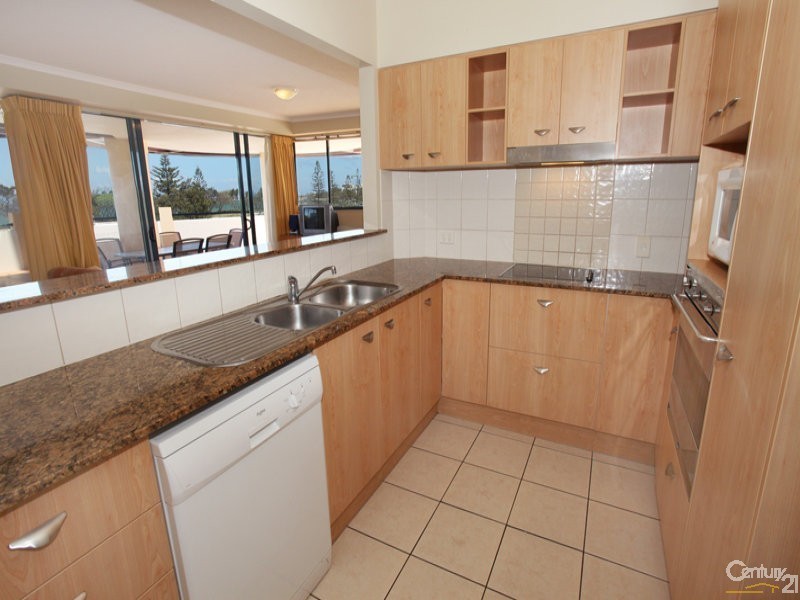 212/98 Alexandra Parade, Alexandra Headland QLD 4572