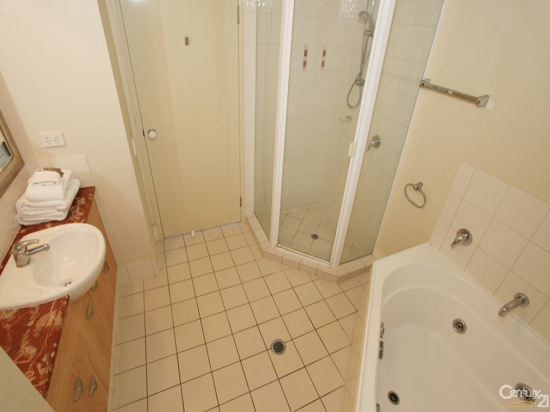 212/98 Alexandra Parade, Alexandra Headland QLD 4572