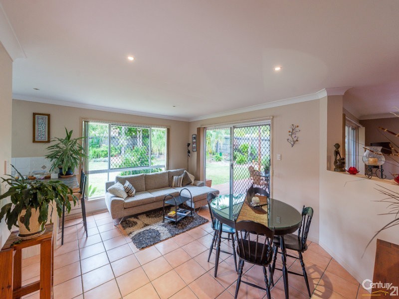 25 Bellevue Street, Bli Bli QLD 4560