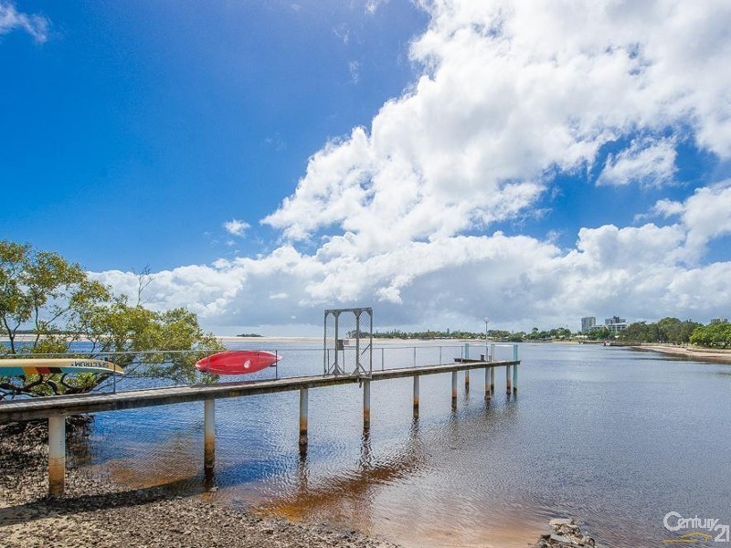 7/2 Duporth Avenue, Maroochydore QLD 4558