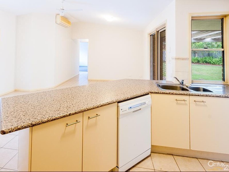 7 Torwood Place, Mountain Creek QLD 4557