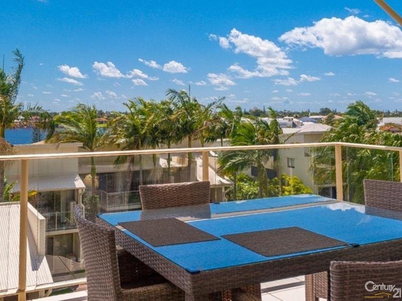 34/1 Grenada Way, Parrearra QLD 4575