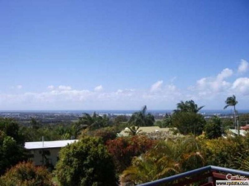 11 Booral Street, Buderim QLD 4556