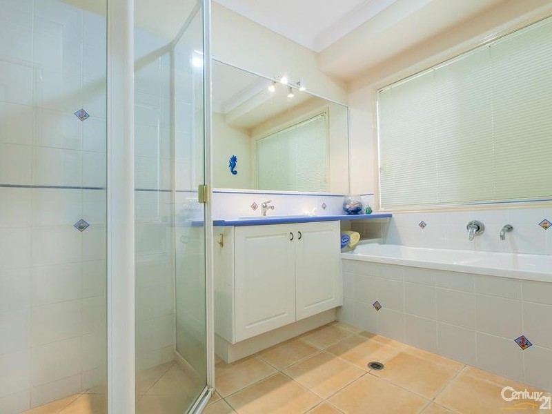 13 Boccaccio Court, Mountain Creek QLD 4557