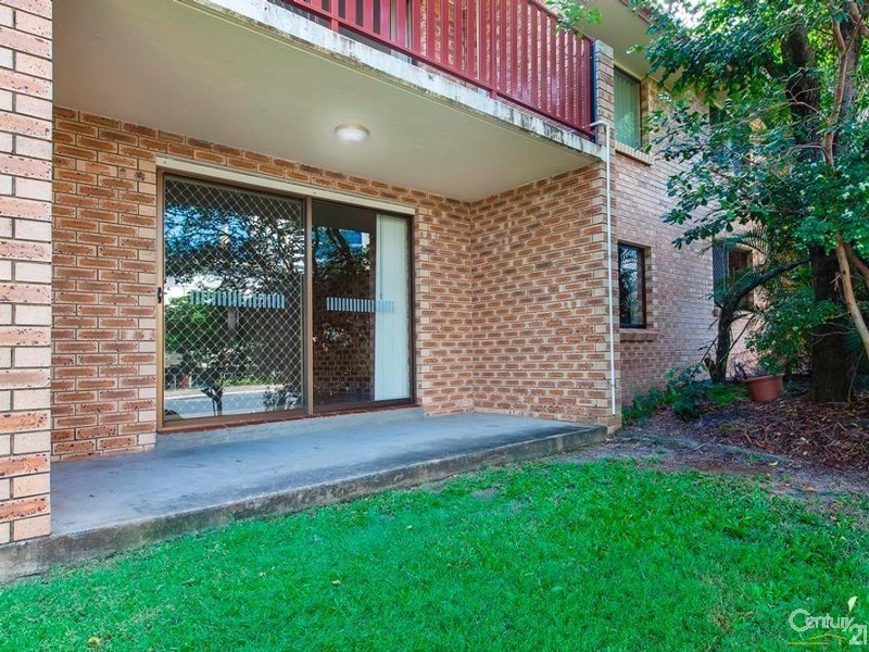 2/33 Walan Street, Mooloolaba QLD 4557