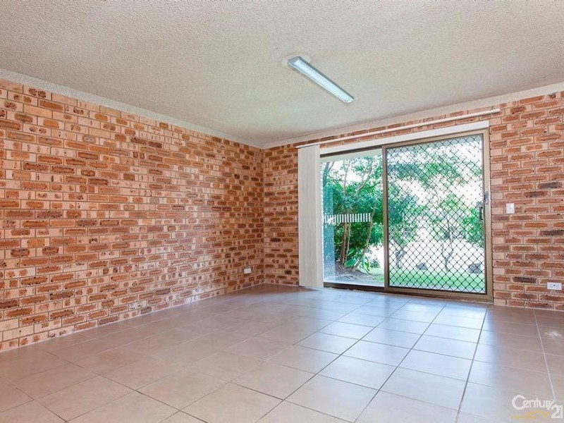 2/33 Walan Street, Mooloolaba QLD 4557