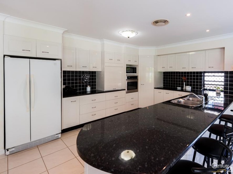 72 Mountain Creek Road, Buderim QLD 4556