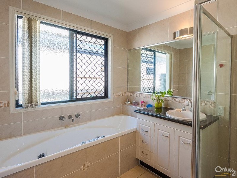 72 Mountain Creek Road, Buderim QLD 4556