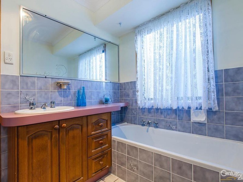 29 Jacaranda Drive, Mooloolaba QLD 4557