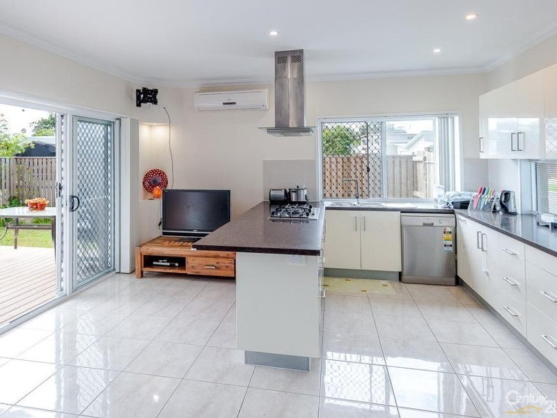 11 Pepper Tree Circuit, Maroochydore QLD 4558