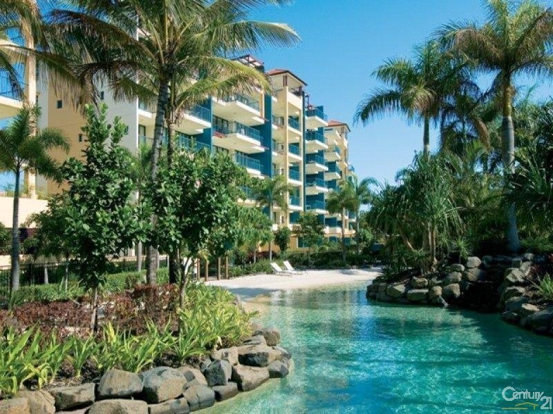 621 98-110 Alexandra Parade, Alexandra Headland QLD 4572