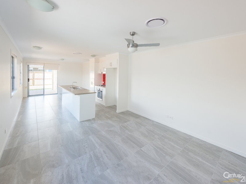 27 Shaw Street, Meridan Plains QLD 4551