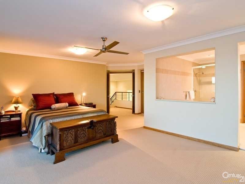 16 Bahamas Circuit, Parrearra QLD 4575