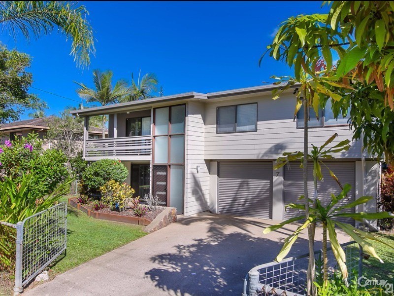 7 Anthony Avenue, Mooloolaba QLD 4557