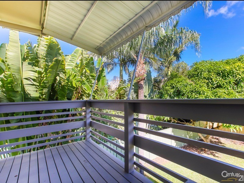 7 Anthony Avenue, Mooloolaba QLD 4557