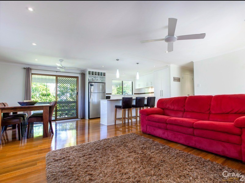 7 Anthony Avenue, Mooloolaba QLD 4557