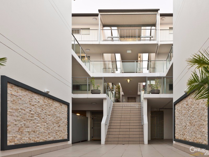 62/40 Primary School Court, Maroochydore QLD 4558