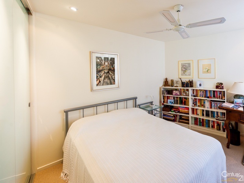 4/128 Duporth Avenue, Maroochydore QLD 4558