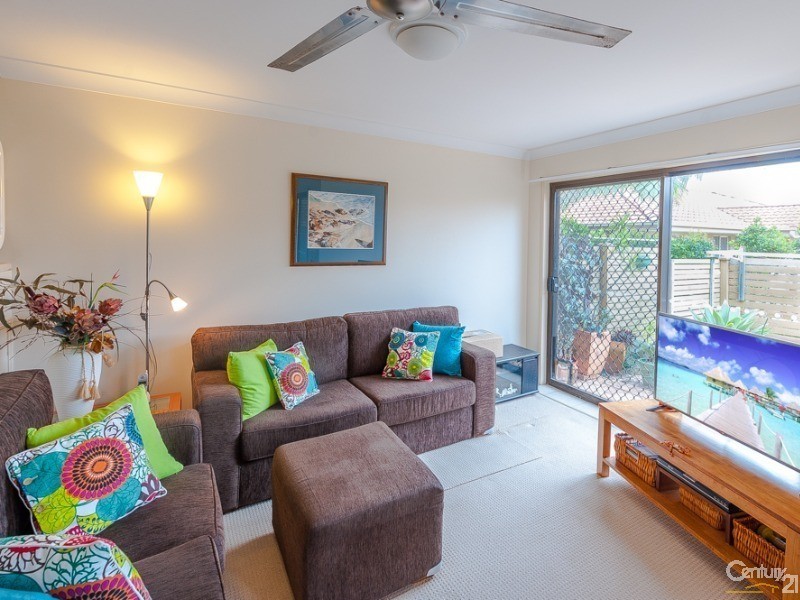 8/9-13 Maroochy Waters Drive, Maroochydore QLD 4558