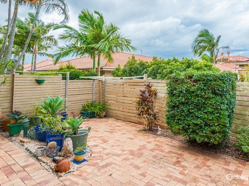 8/9-13 Maroochy Waters Drive, Maroochydore QLD 4558