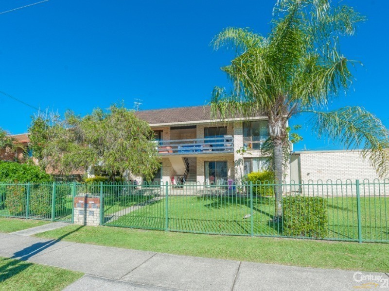 2/35 Walan Street, Mooloolaba QLD 4557