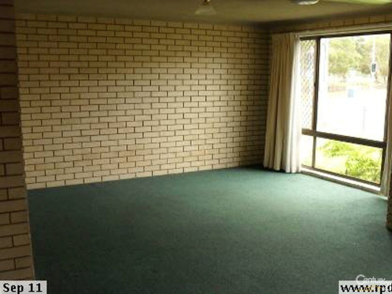 2/35 Walan Street, Mooloolaba QLD 4557