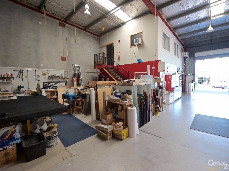 2/7 Charlston Place, Kuluin QLD 4558