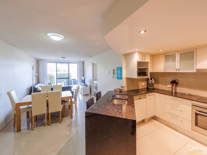 4/39 Kingsford Smith Parade, Maroochydore QLD 4558