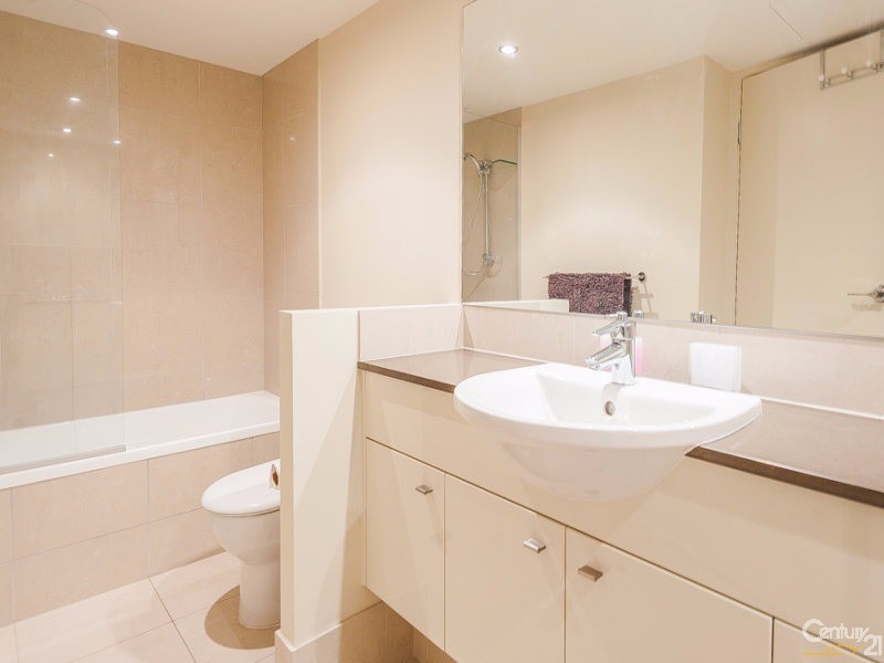 4/39 Kingsford Smith Parade, Maroochydore QLD 4558