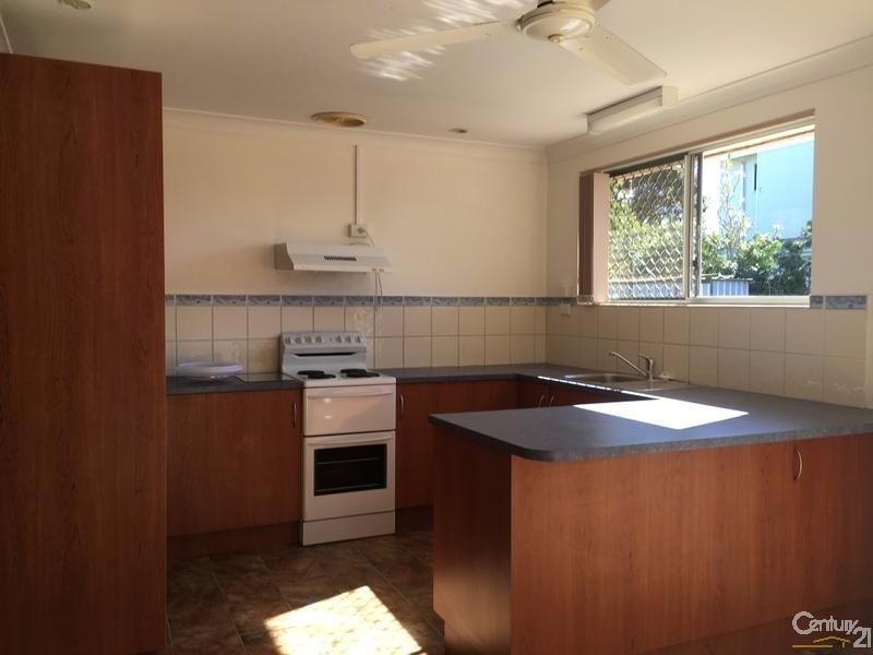 93 Palm Drive, Mooloolaba QLD 4557