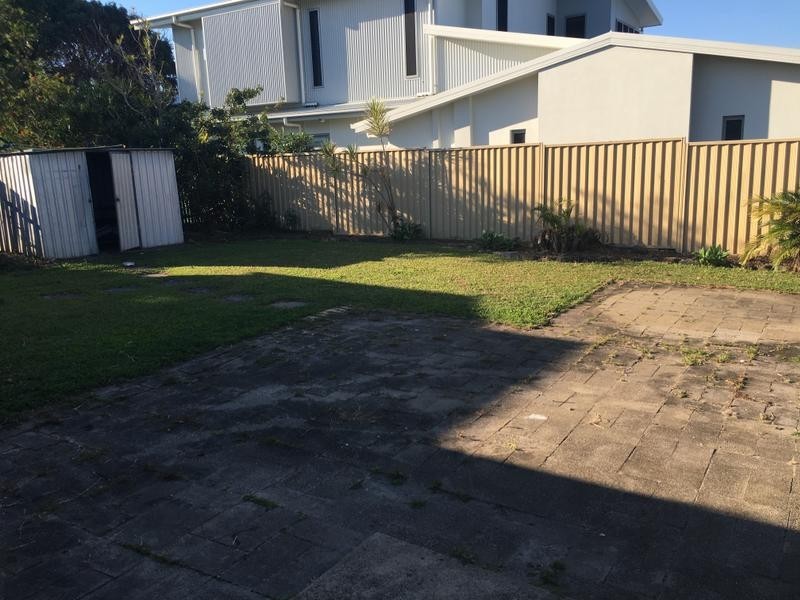 93 Palm Drive, Mooloolaba QLD 4557