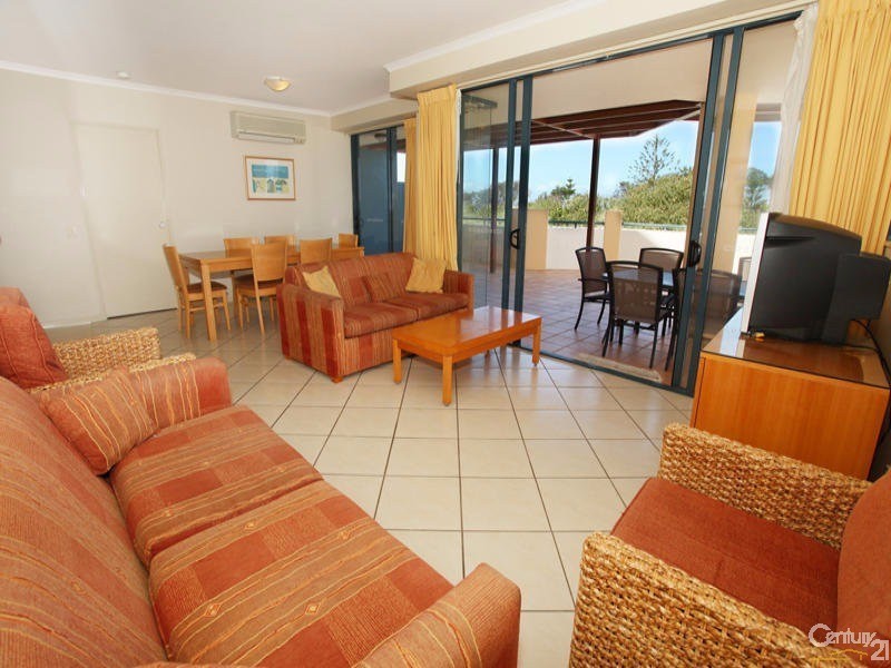 212/98-110 Alexandra Parade, Alexandra Headland QLD 4572