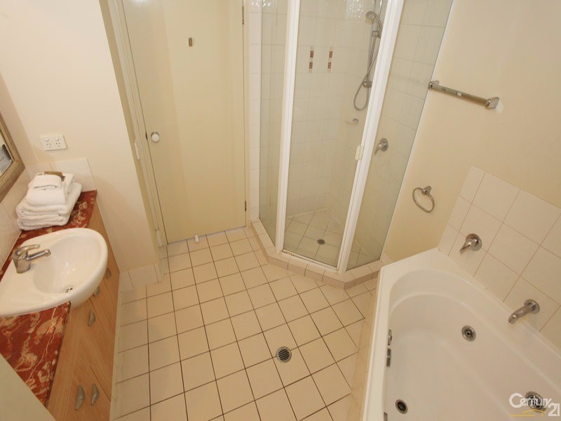 212/98-110 Alexandra Parade, Alexandra Headland QLD 4572