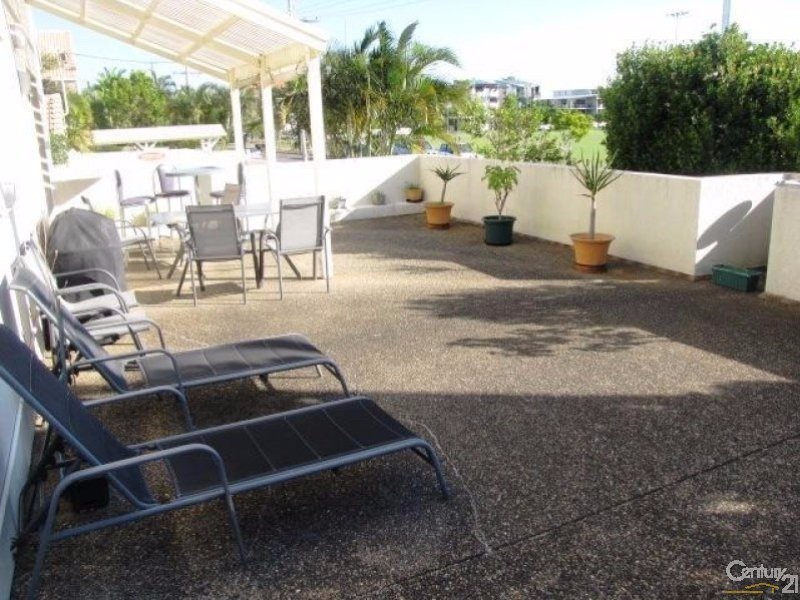 15/15 Fifth Avenue, Maroochydore QLD 4558