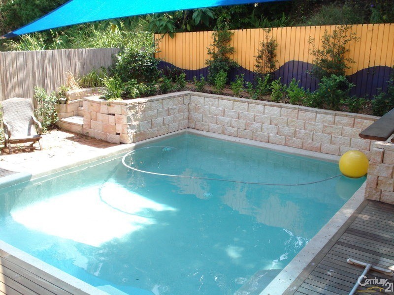 78 Tantula Road West, Alexandra Headland QLD 4572