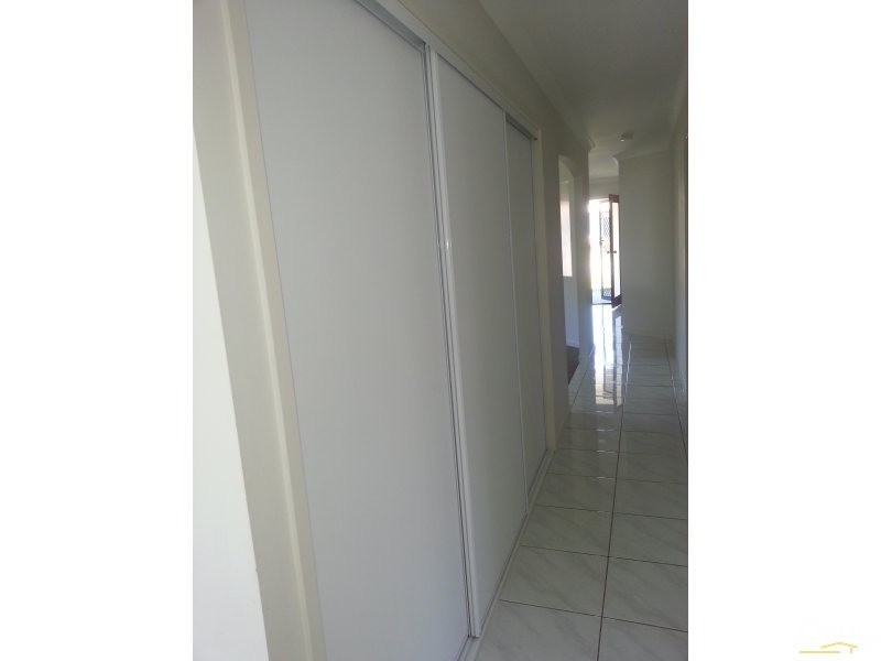 25 Mansell, Meridan Plains QLD 4551