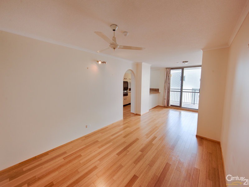 150 Duporth Avenue, Maroochydore QLD 4558