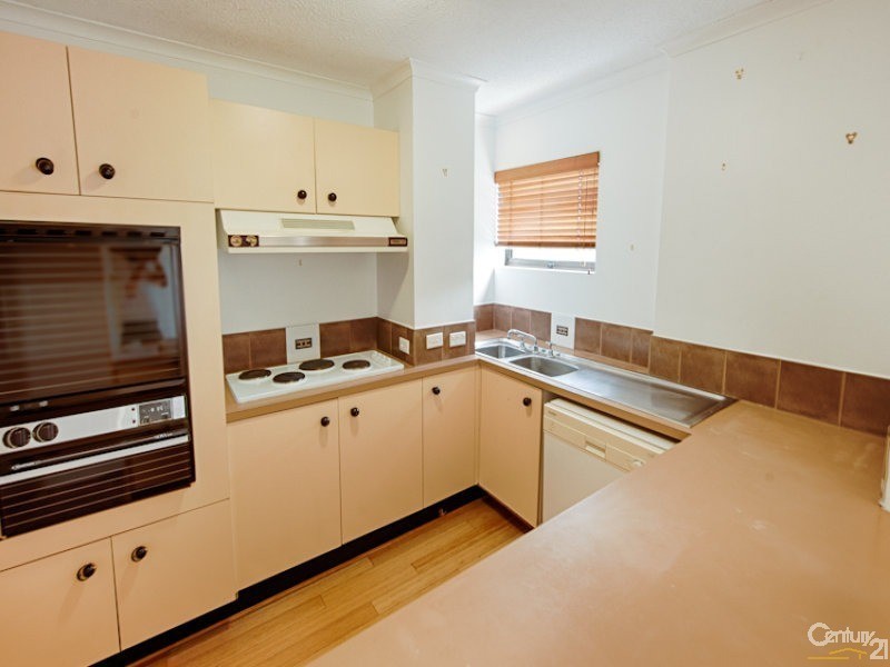 150 Duporth Avenue, Maroochydore QLD 4558