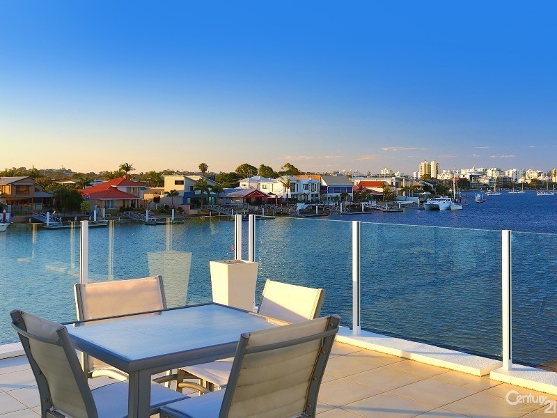 25 Mooloolah Island, Minyama QLD 4575