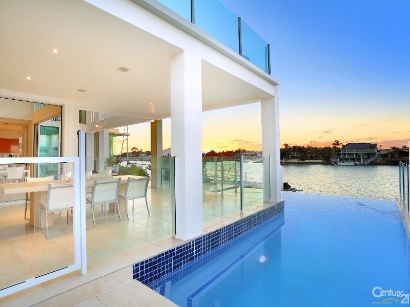 25 Mooloolah Island, Minyama QLD 4575