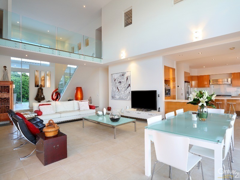 25 Mooloolah Island, Minyama QLD 4575