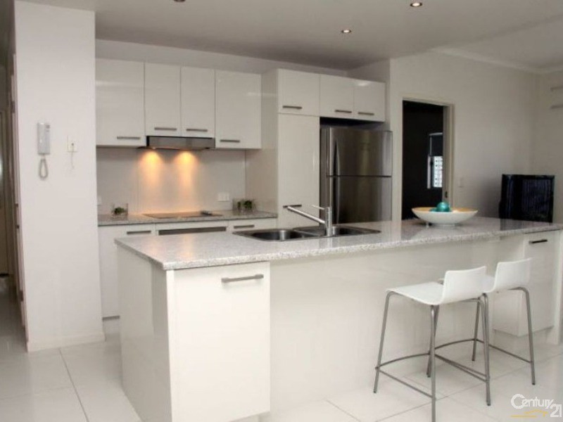 3/40 Primary School Court, Maroochydore QLD 4558